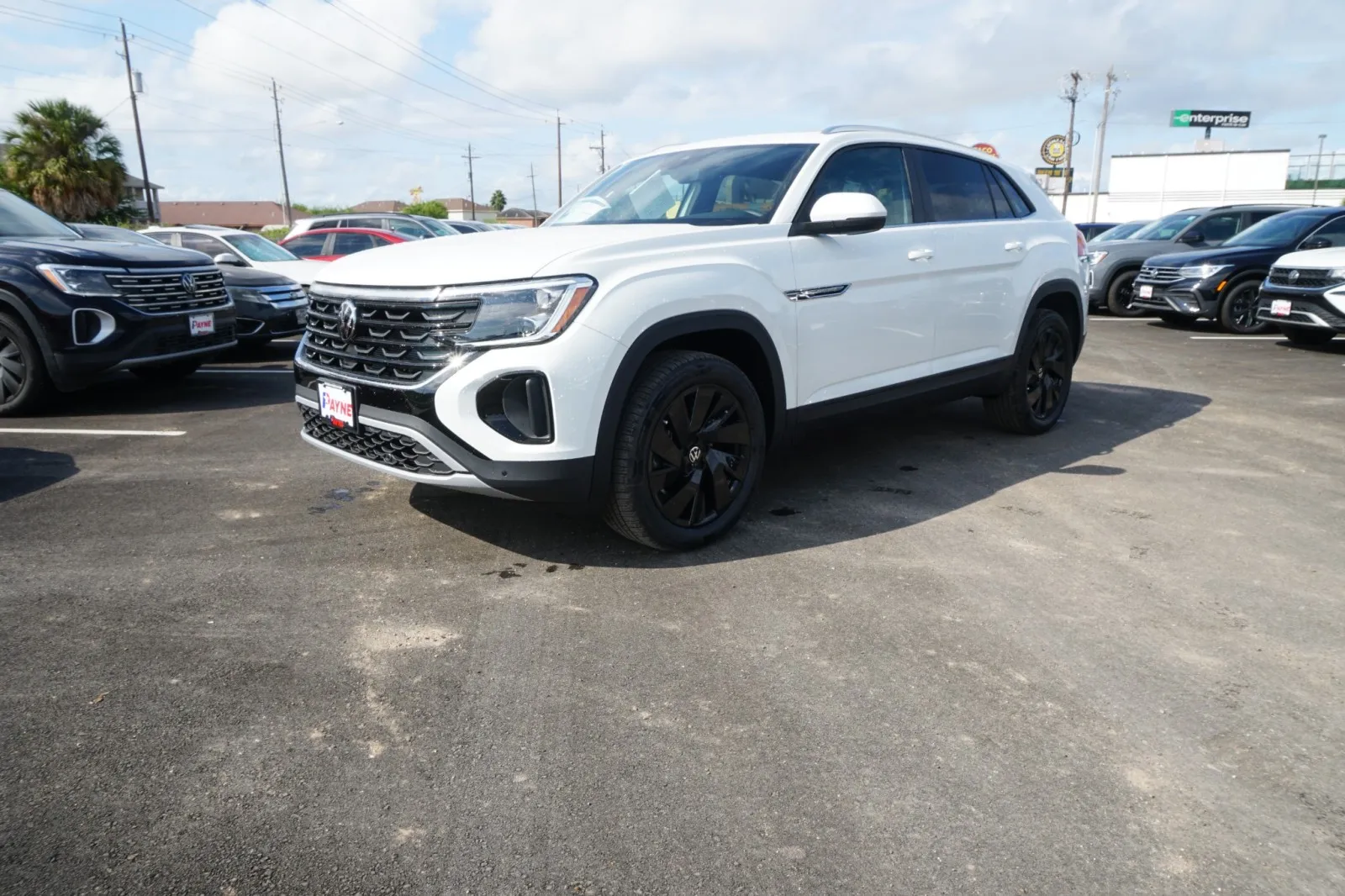 2025 Volkswagen Atlas Cross Sport 2.0T SE w/Technology