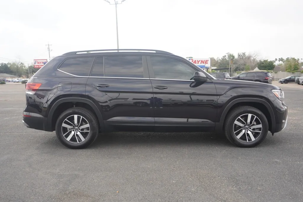 2022 Volkswagen Atlas 2.0T SE