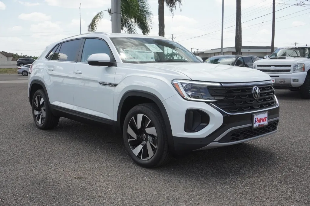 2026 Volkswagen Atlas Cross Sport 2.0T SE w/Technology