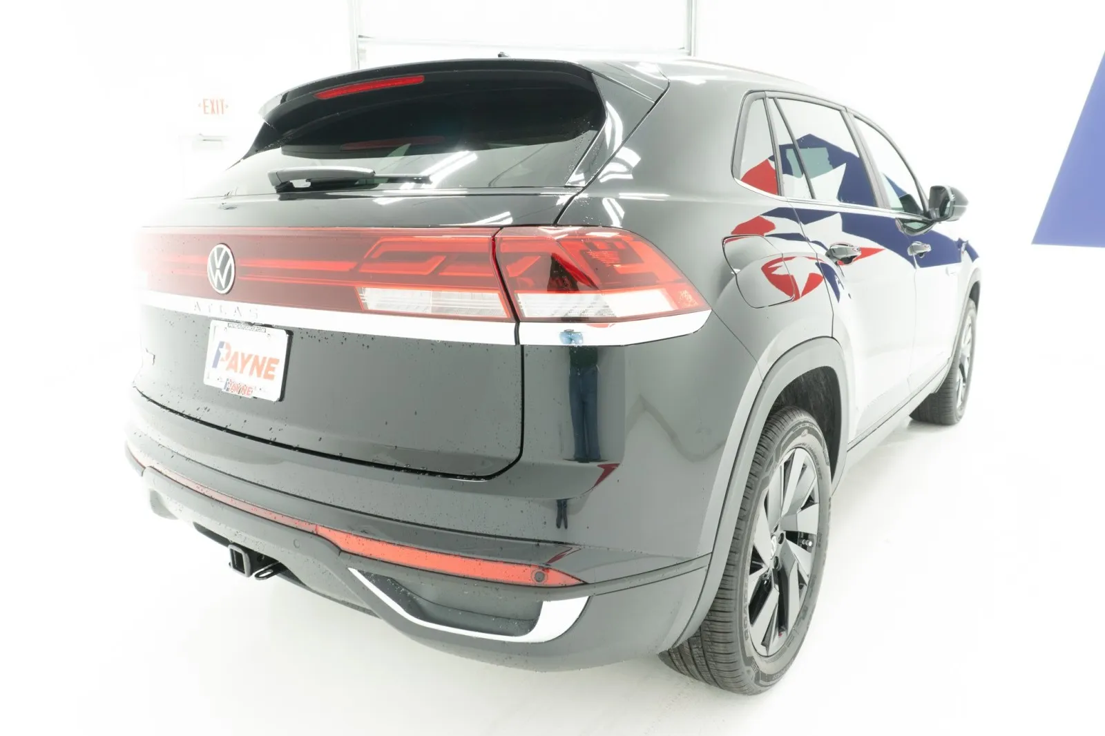 2026 Volkswagen Atlas Cross Sport SE w/Tech - Photo 5