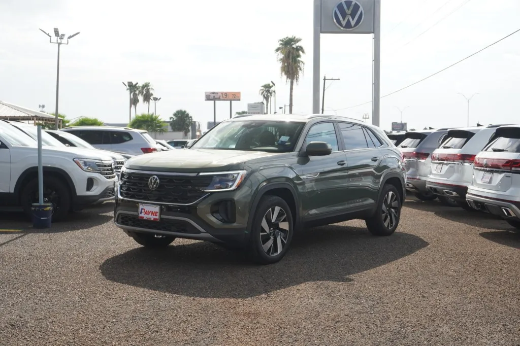 2026 Volkswagen Atlas Cross Sport 2.0T SE w/Technology