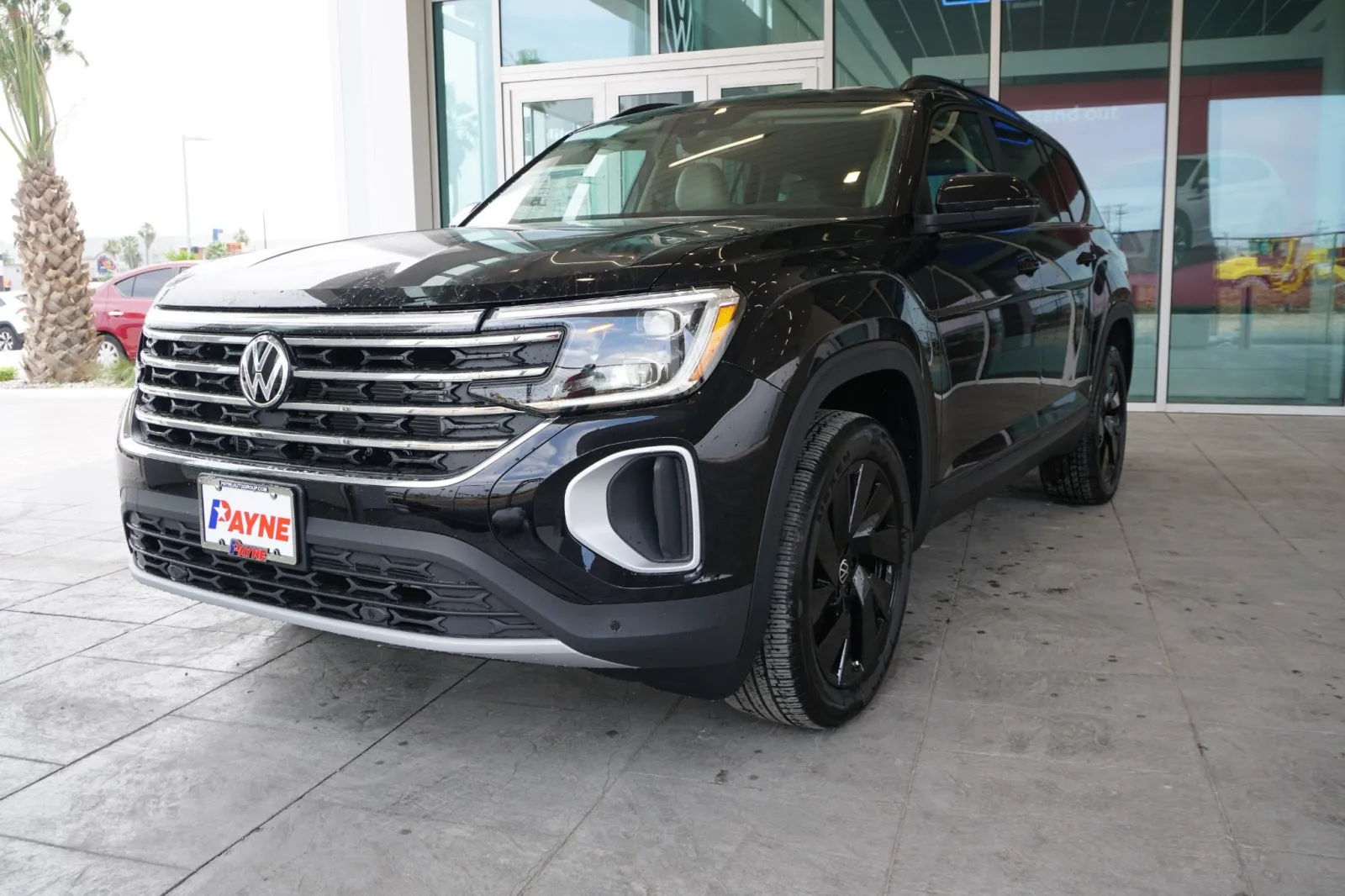 2025 Volkswagen Atlas 2.0T SE w/Technology
