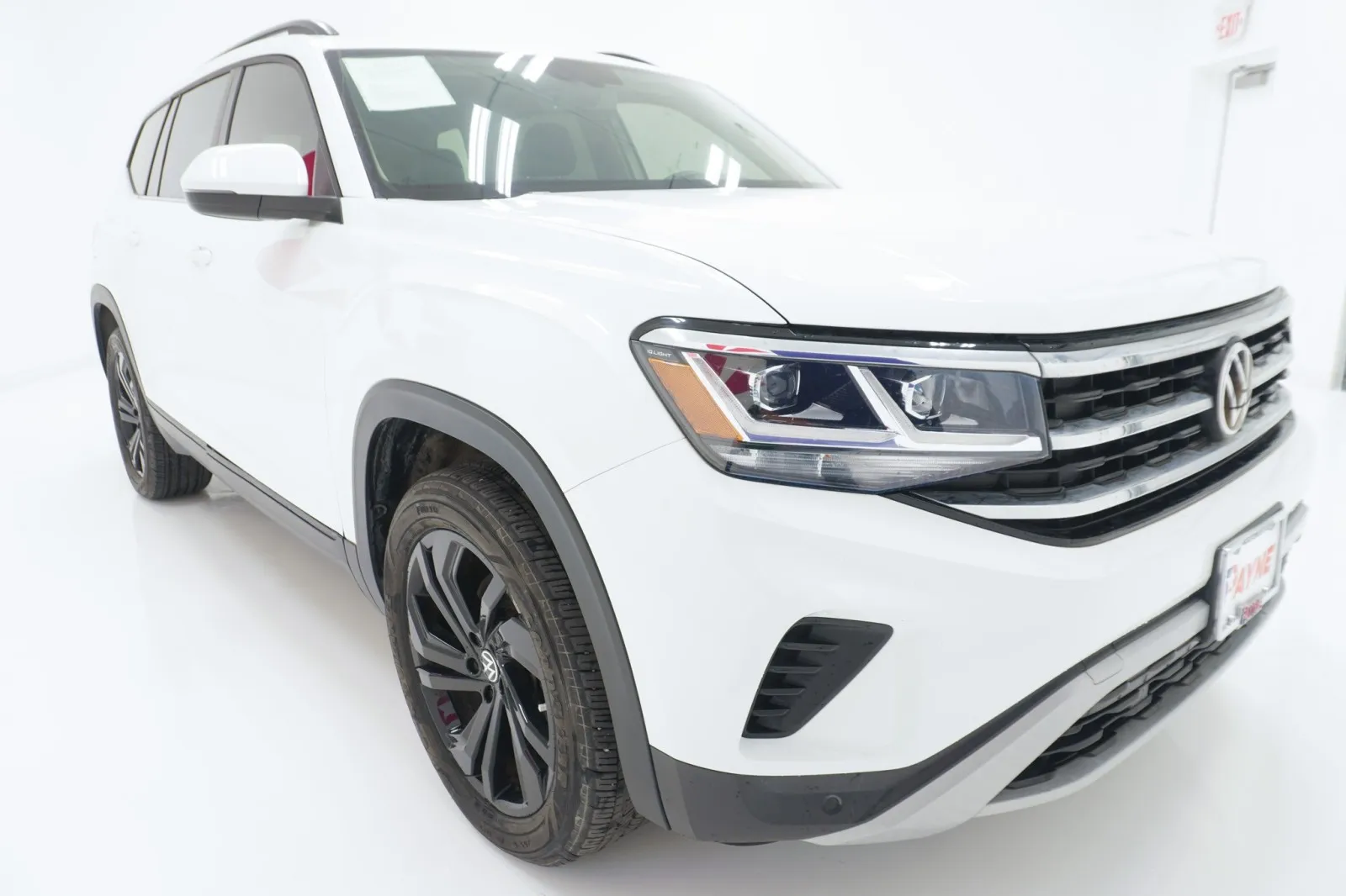 2023 Volkswagen Atlas 3.6L V6 SE w/Technology