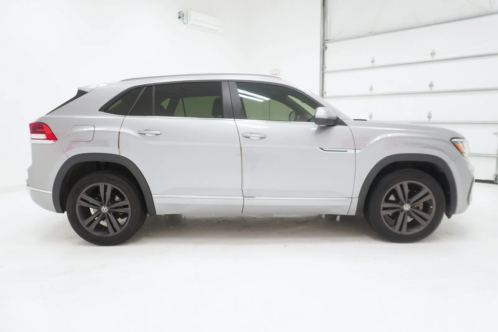 2020 Volkswagen Atlas Cross Sport 3.6L V6 SE w/Technology