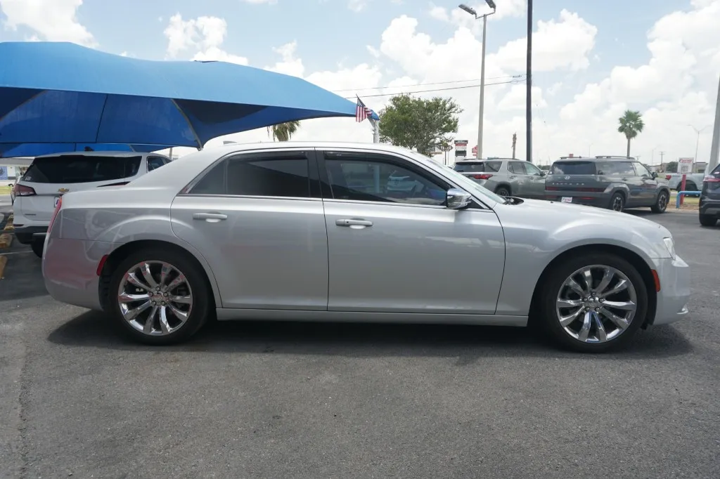 2021 Chrysler 300 Touring L 2021 Chrysler 300 Touring L
