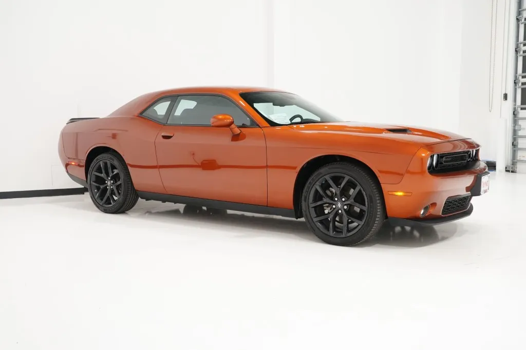 2022 Dodge Challenger SXT