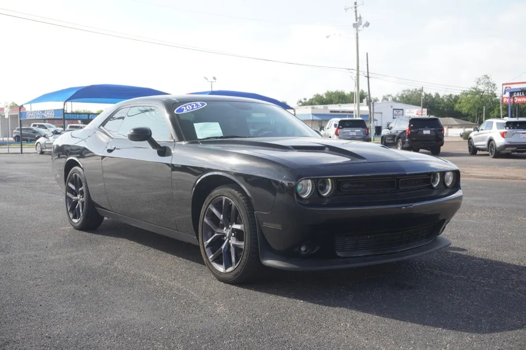 2023 Dodge Challenger SXT