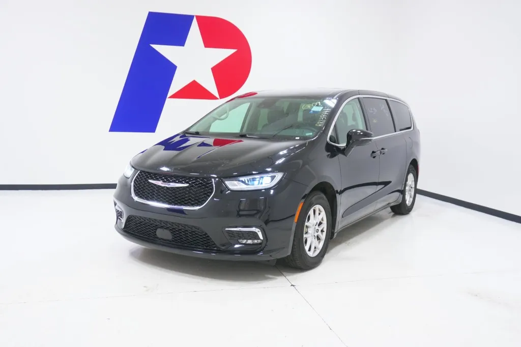 2024 Chrysler Pacifica Touring L 2024 Chrysler Pacifica Touring L