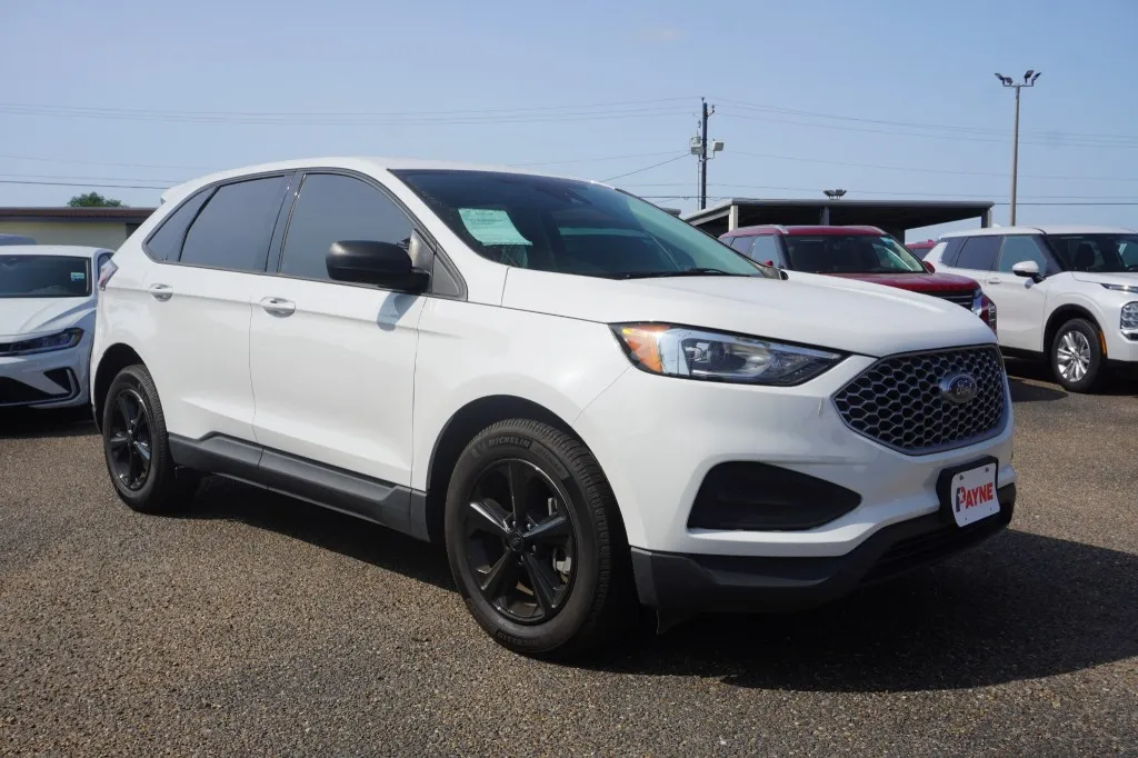 2023 Ford Edge SE