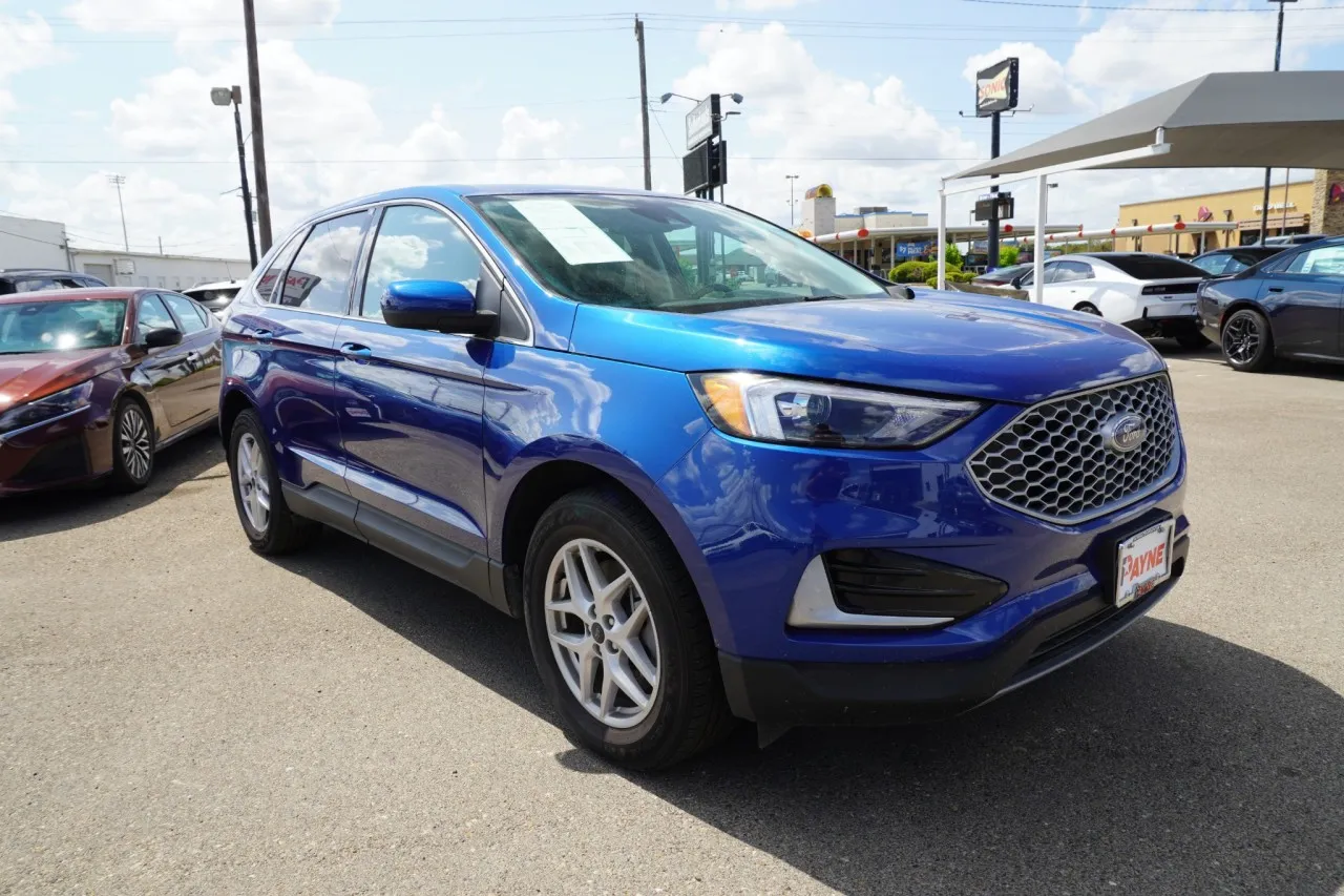 2024 Ford Edge SEL - Photo 3