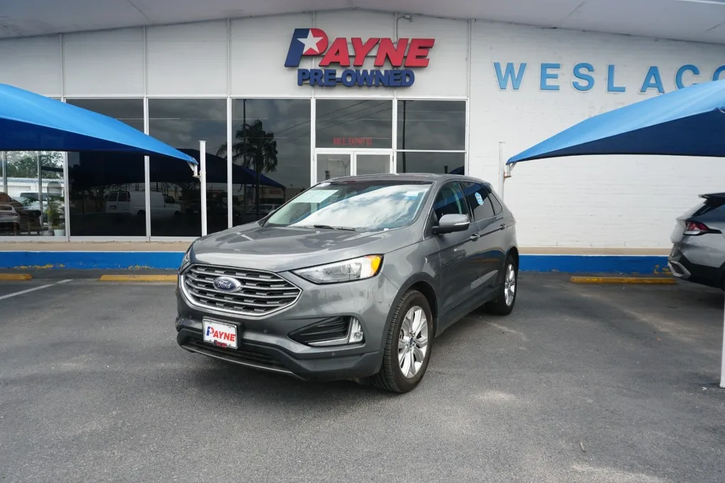 2022 Ford Edge Titanium