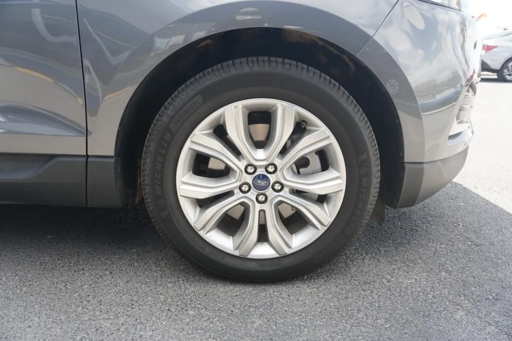 2022 Ford Edge Titanium All Wheel Drive 2022 Ford Edge Titanium All Wheel Drive