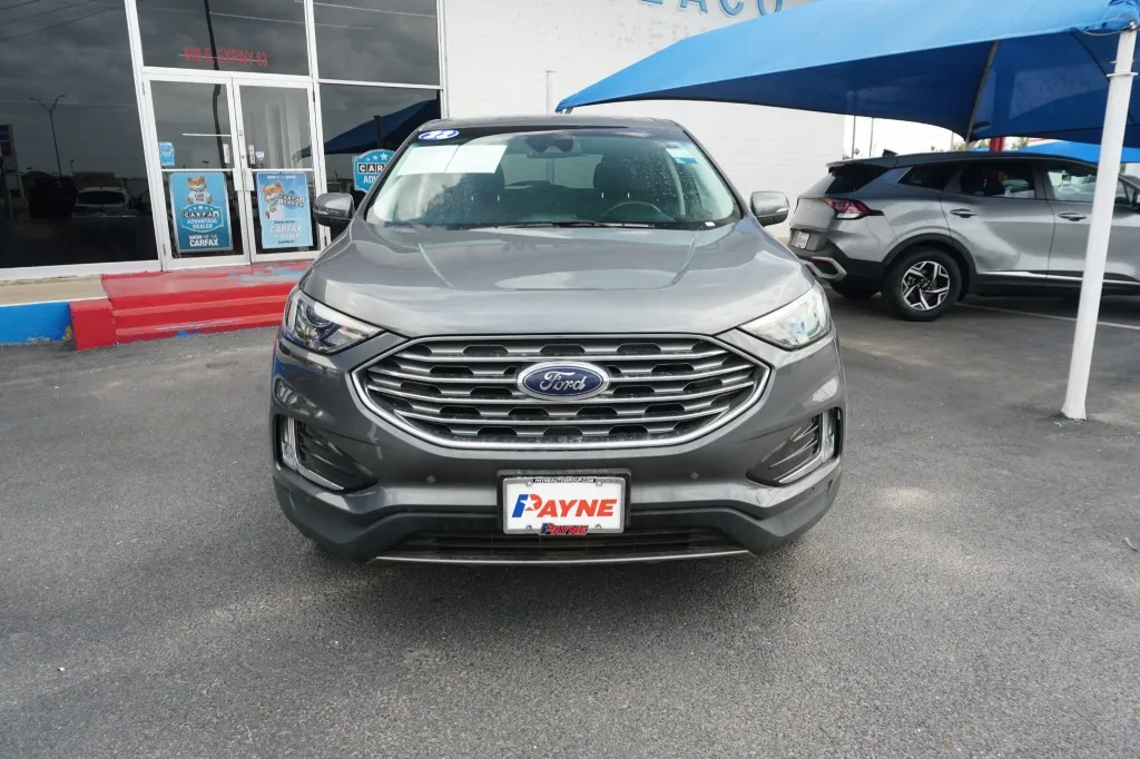 2022 Ford Edge Titanium