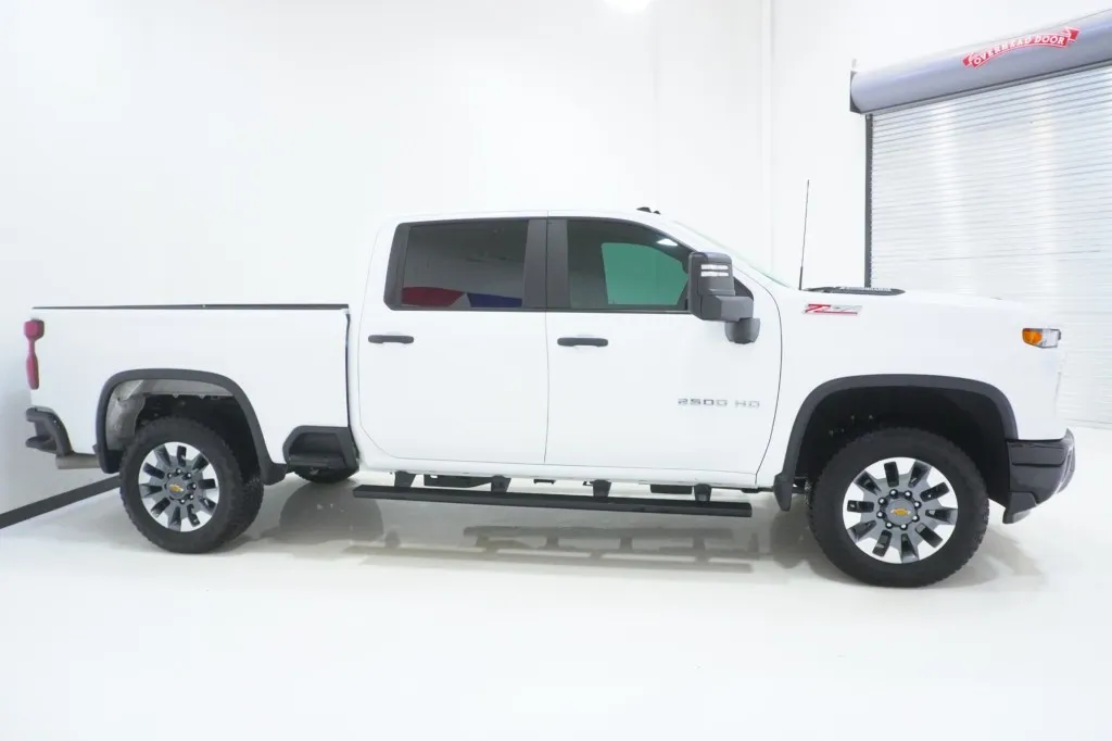 2025 Chevrolet Silverado 2500HD Custom