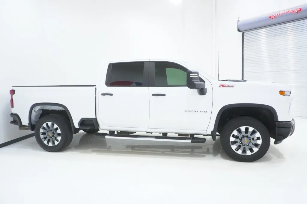 2025 Chevrolet Silverado 2500HD Custom