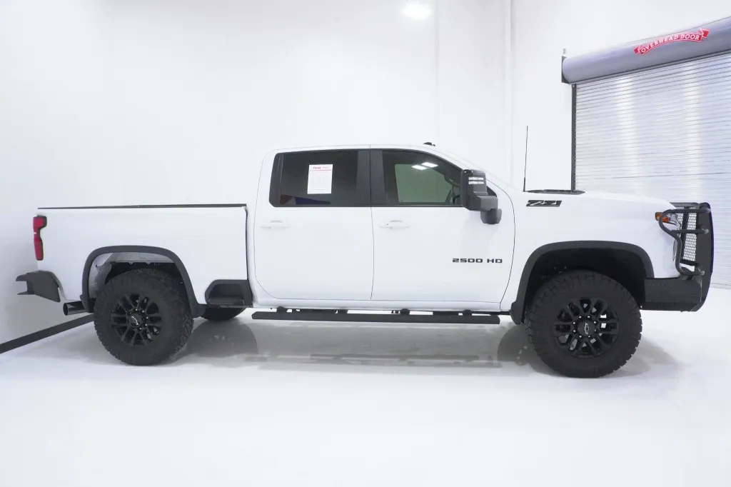 2025 Chevrolet Silverado 2500HD LT