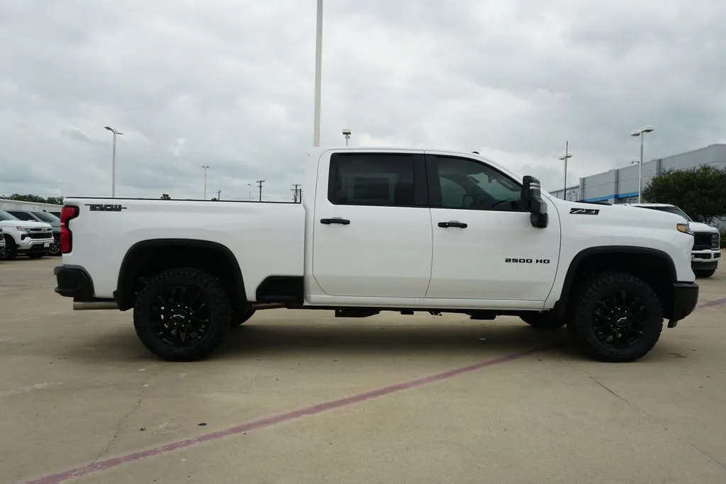 2026 Chevrolet Silverado 2500HD LT