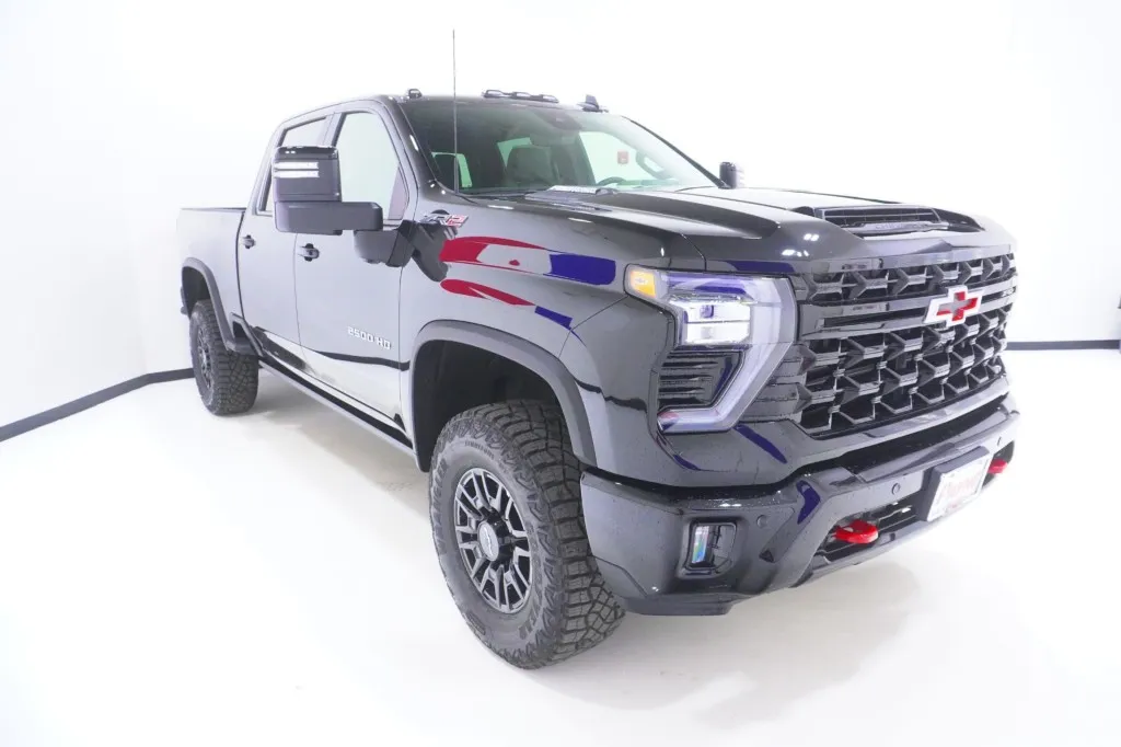 2026 Chevrolet Silverado 2500HD ZR2