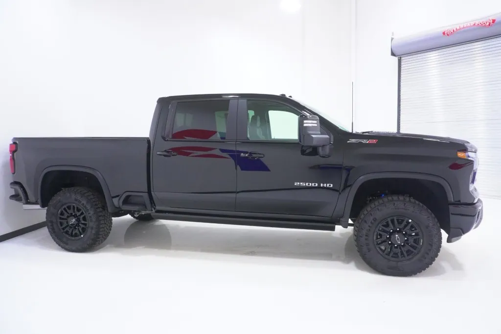2026 Chevrolet Silverado 2500HD ZR2