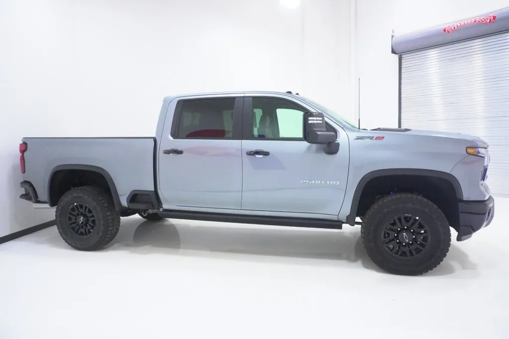 2026 Chevrolet Silverado 2500HD ZR2