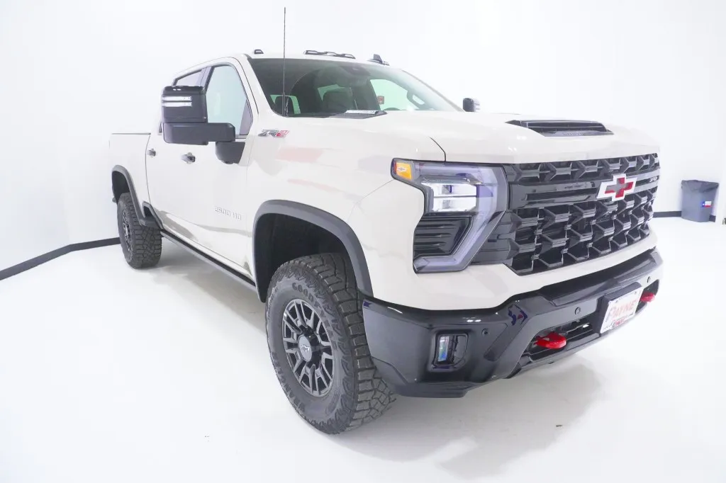 2026 Chevrolet Silverado 2500HD ZR2