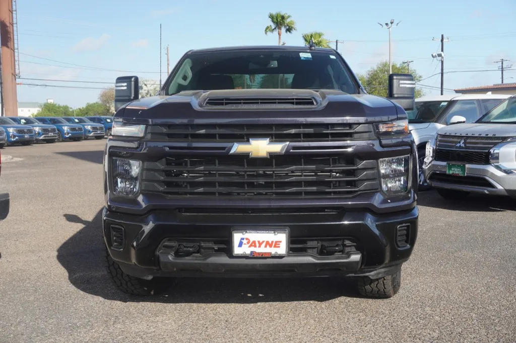 2024 Chevrolet Silverado 2500HD Custom