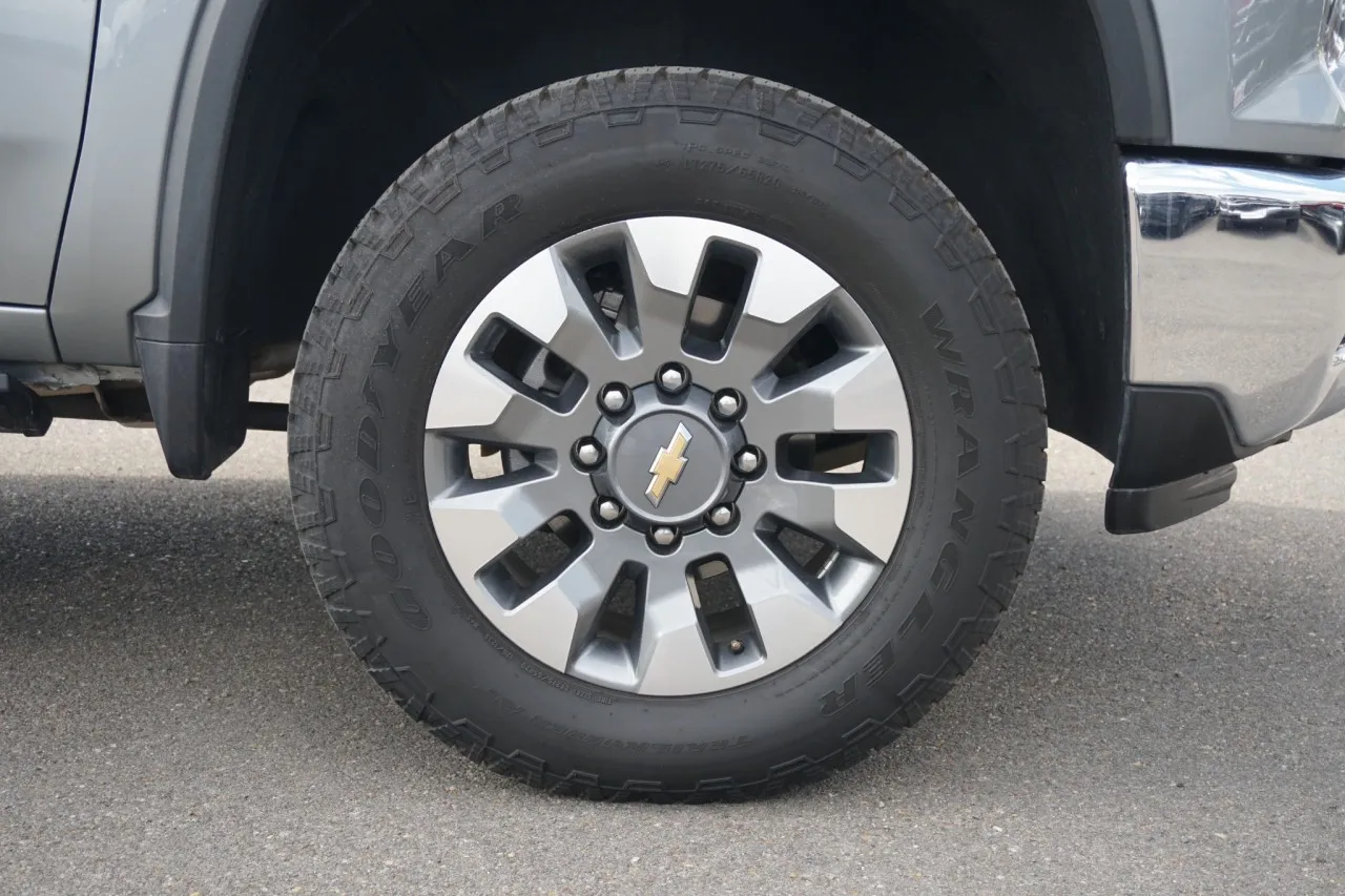 2024 Chevrolet Silverado 2500HD LT