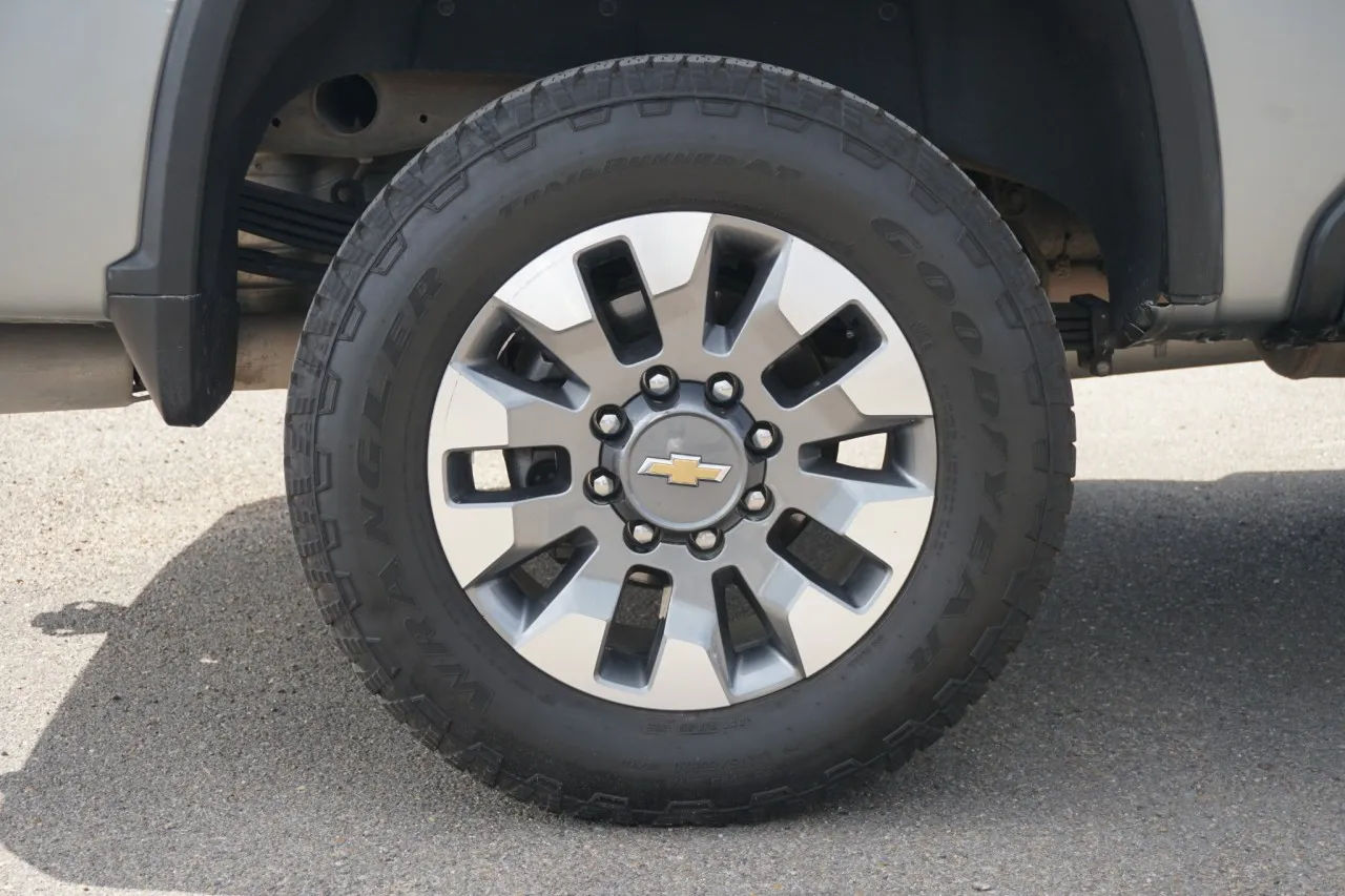 2024 Chevrolet Silverado 2500HD LT