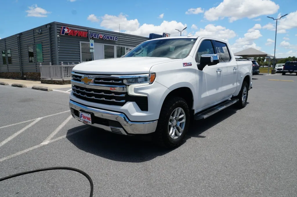 2023 Chevrolet Silverado 1500 LTZ