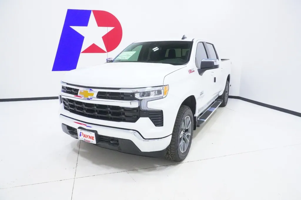 2026 Chevrolet Silverado 1500 LT