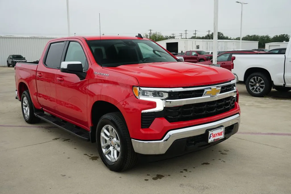 2026 Chevrolet Silverado 1500 LT