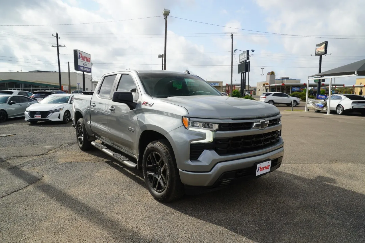 2025 Chevrolet Silverado 1500 RST