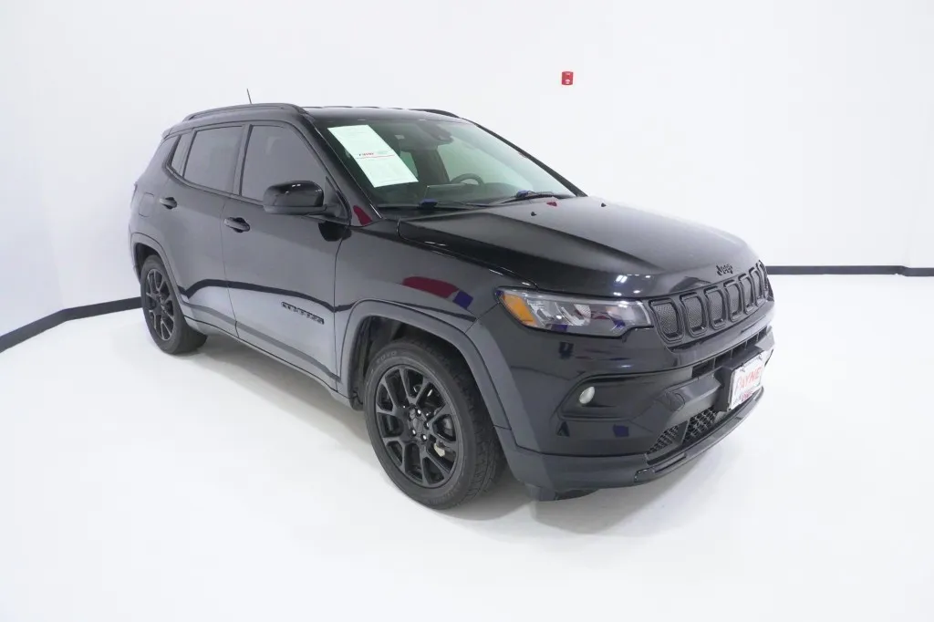 2022 Jeep Compass Altitude
