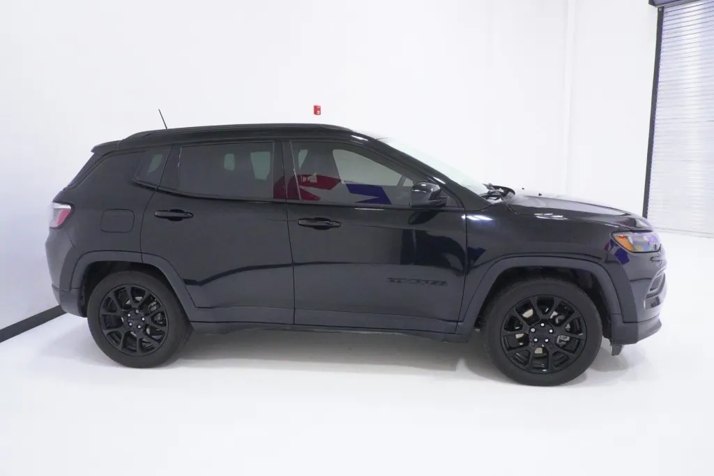 2022 Jeep Compass Altitude