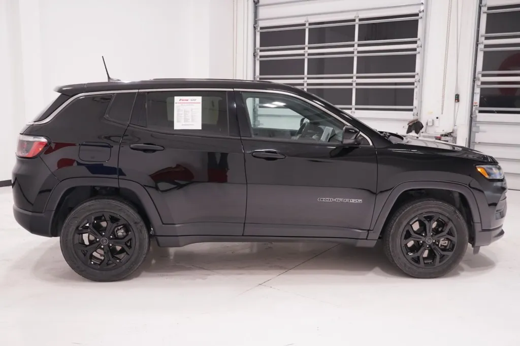 2025 Jeep Compass Sport