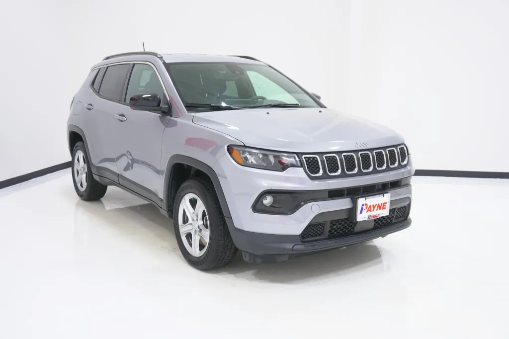 2023 Jeep Compass Altitude