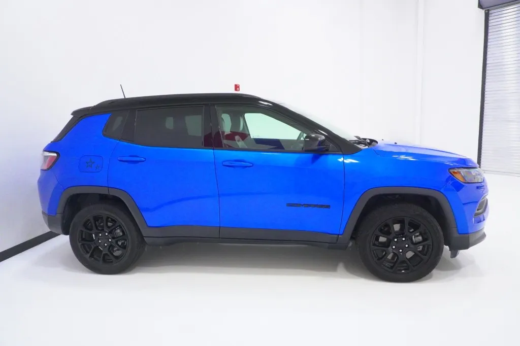 2023 Jeep Compass Latitude