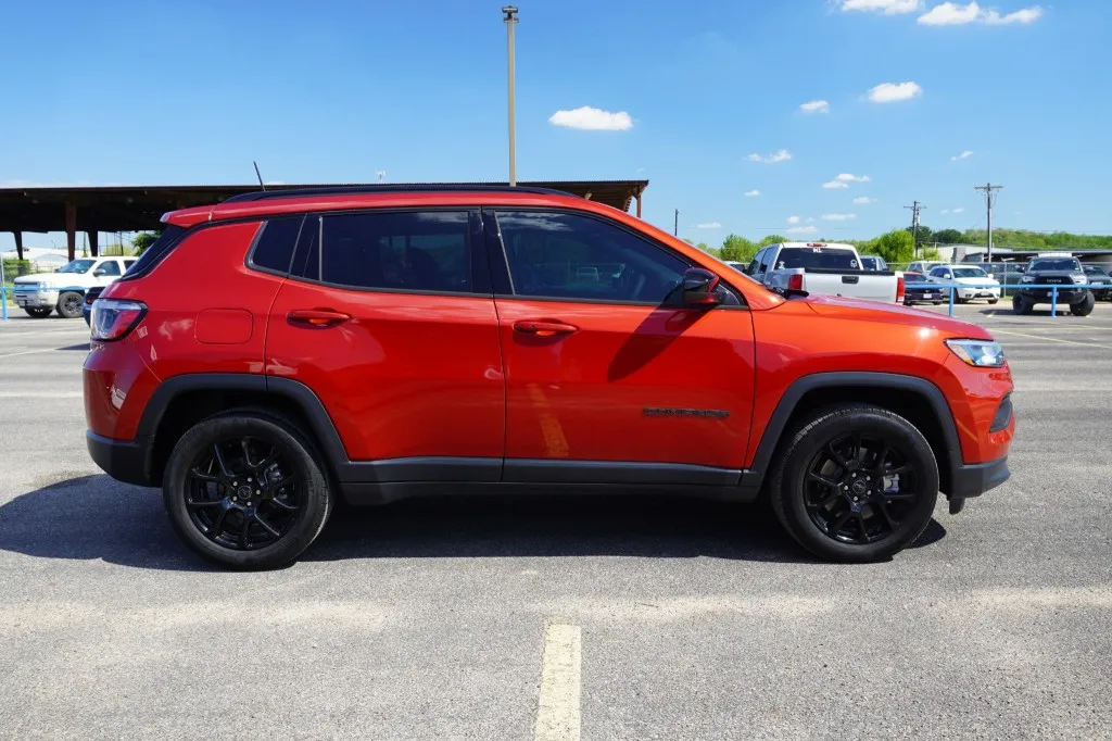 2026 Jeep Compass Latitude
