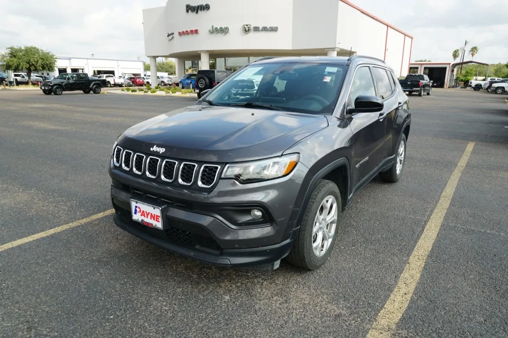 2024 Jeep Compass Latitude
