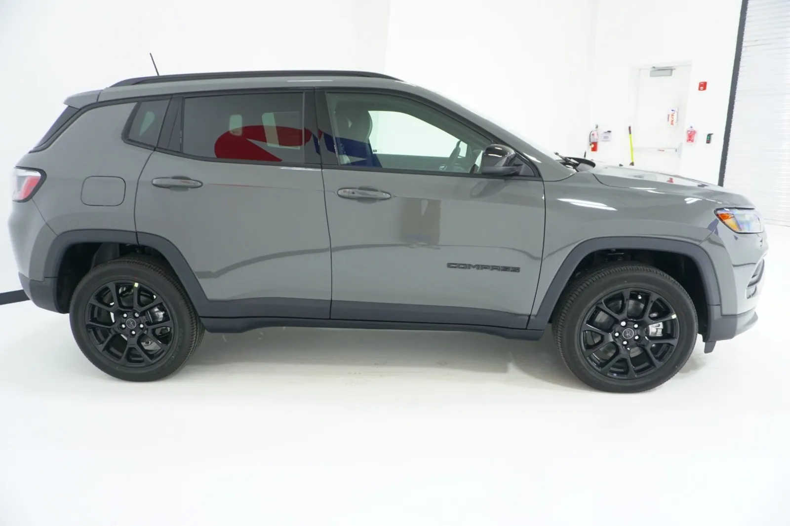 2027 Jeep Compass Latitude Altitude