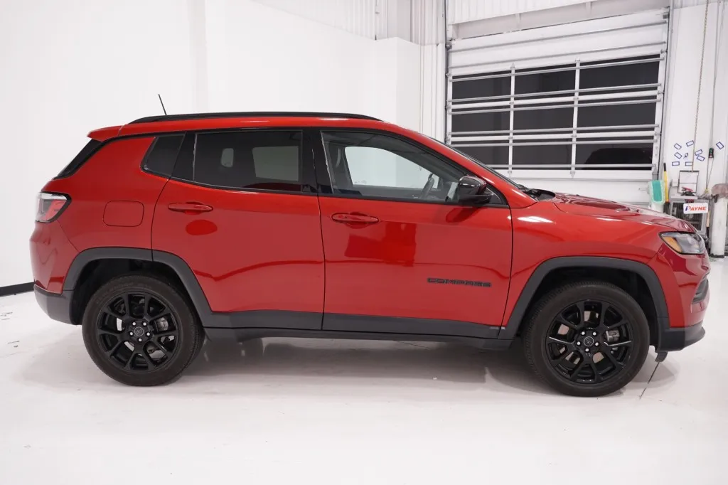 2025 Jeep Compass Latitude