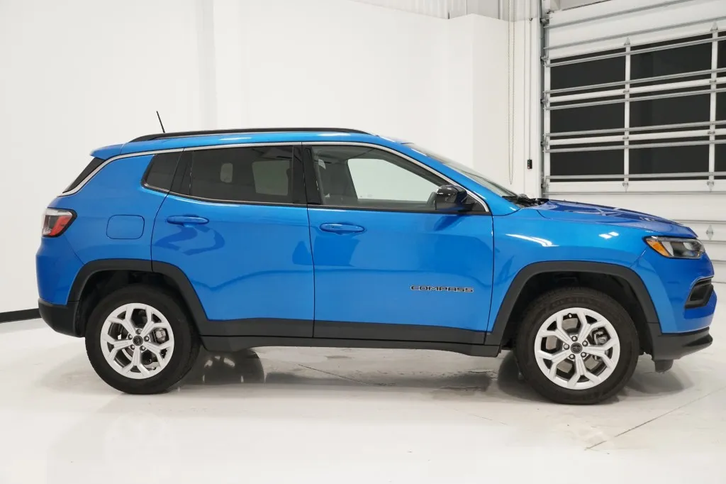 2025 Jeep Compass Latitude