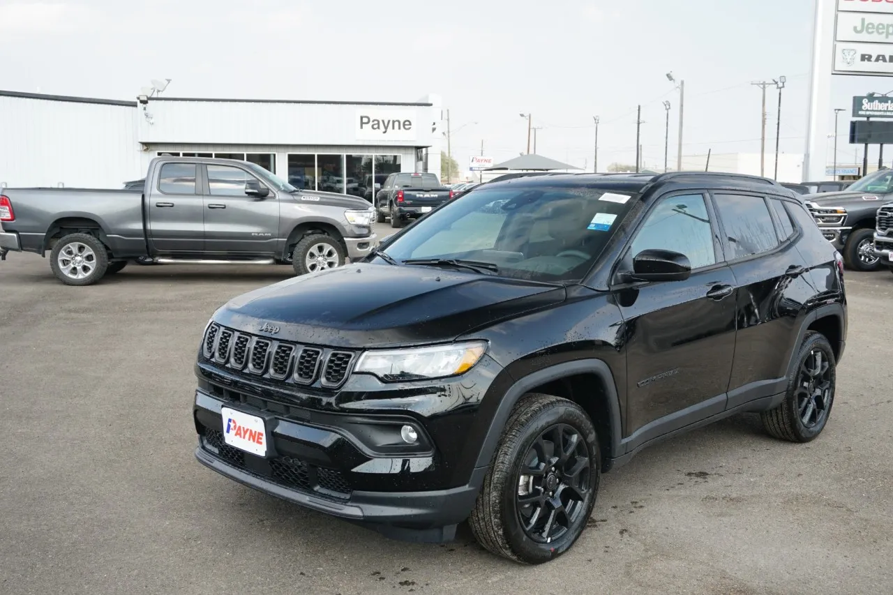 2026 Jeep Compass Latitude Altitude