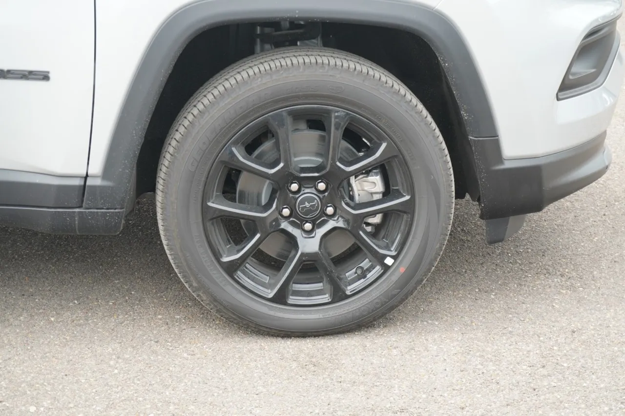 2026 Jeep Compass Latitude Altitude 2026 Jeep Compass Latitude Altitude