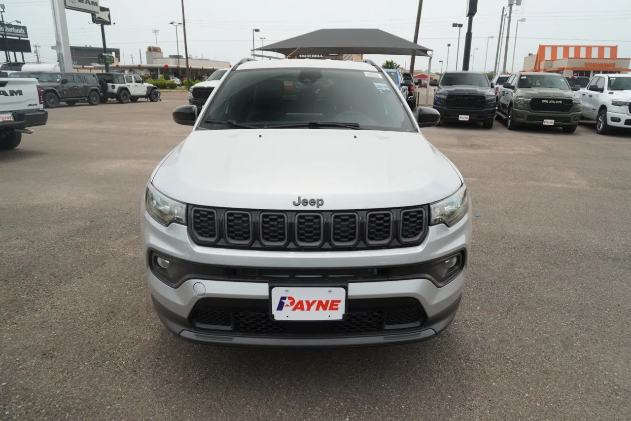 2026 Jeep Compass Latitude Altitude 2026 Jeep Compass Latitude Altitude