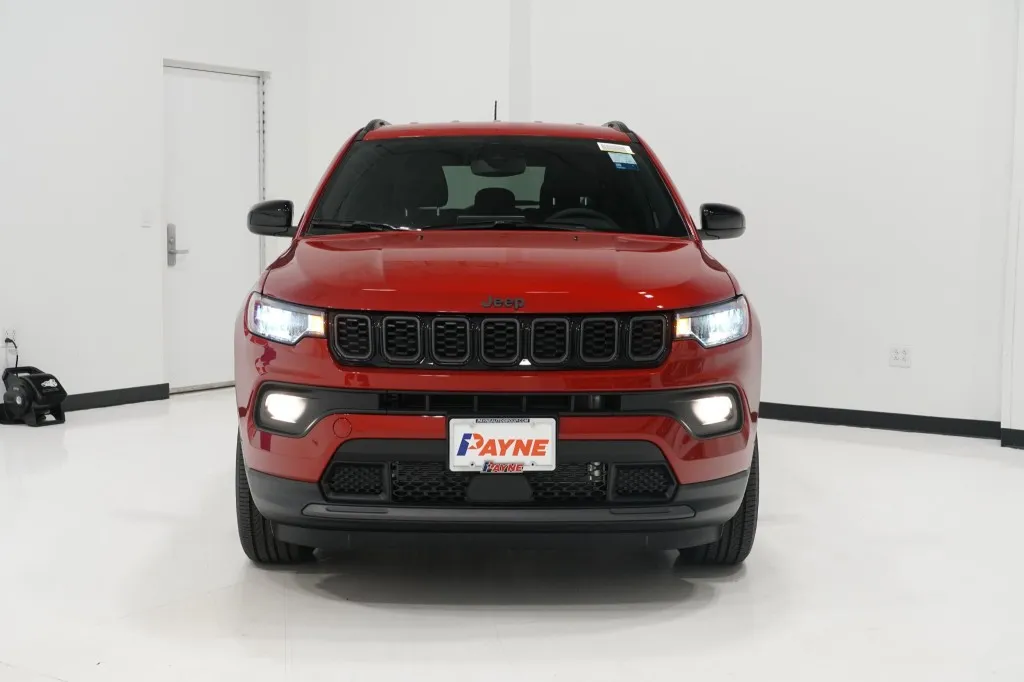 2026 Jeep Compass Latitude Altitude