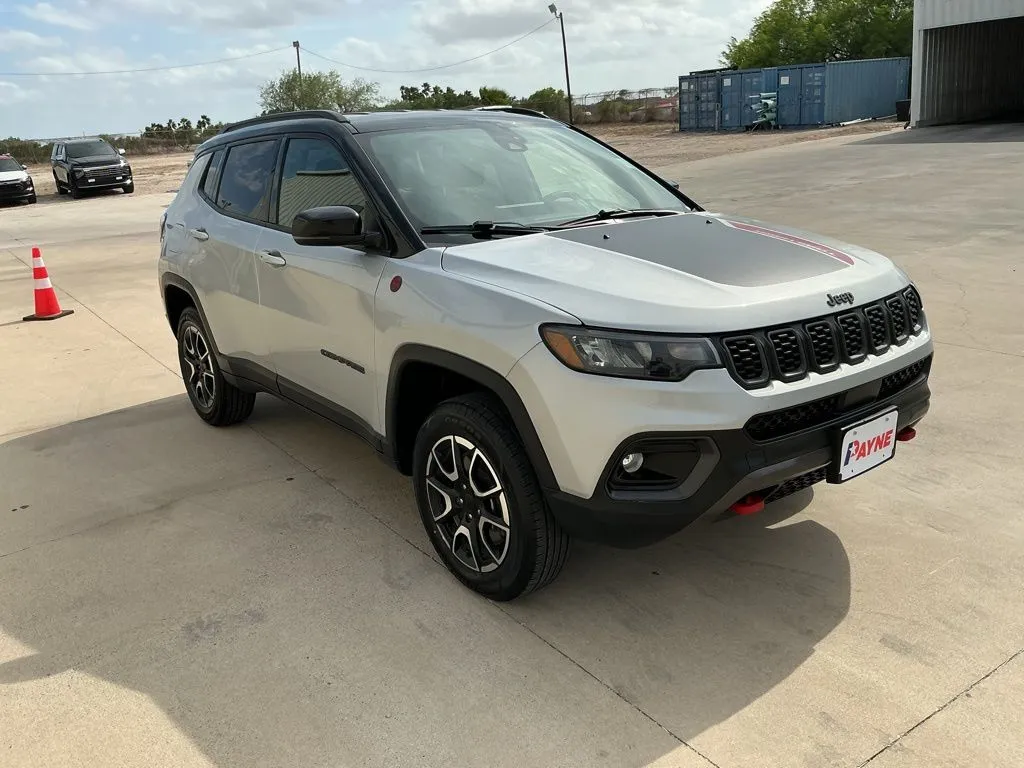 2024 Jeep Compass Trailhawk