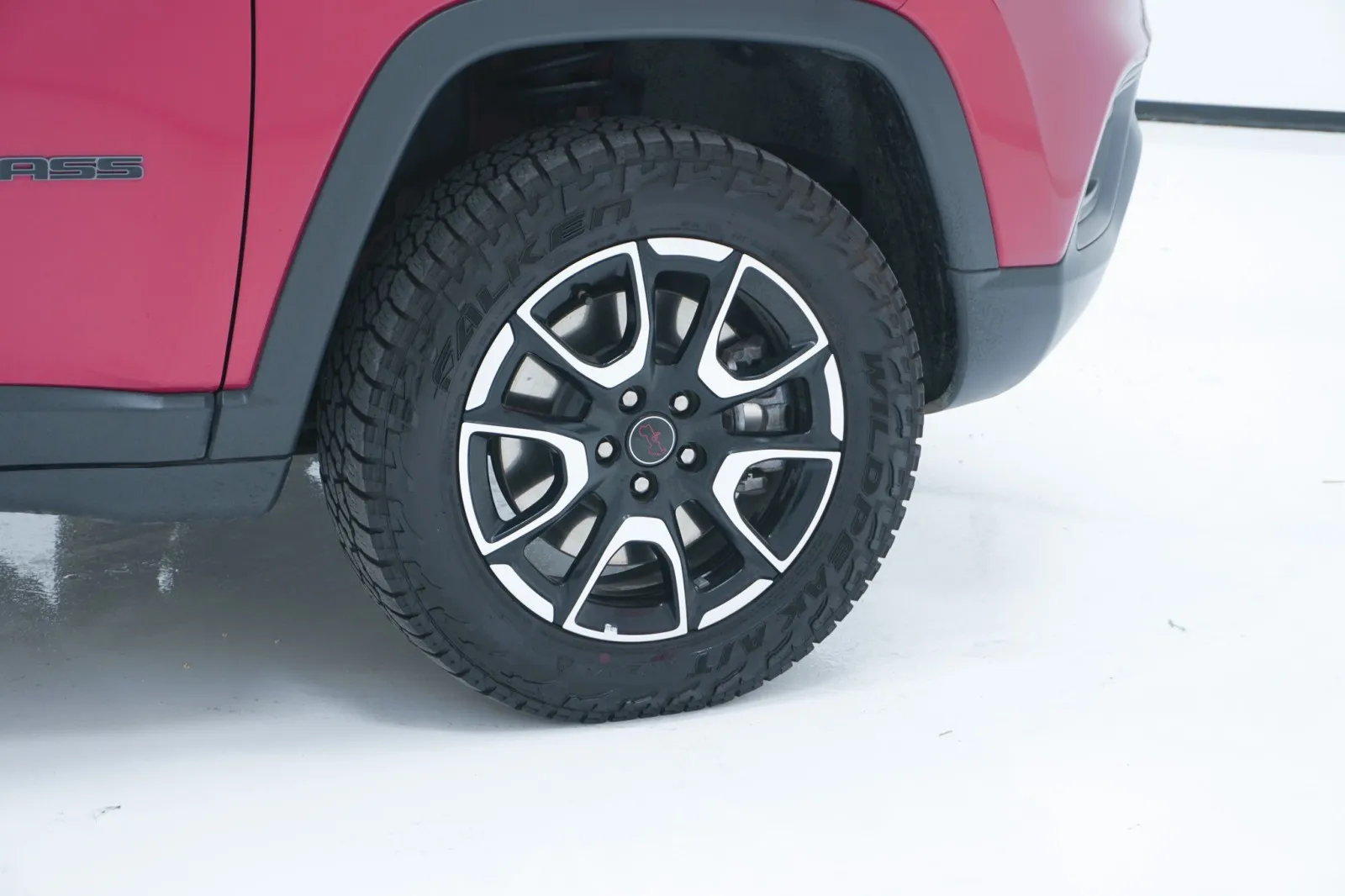 2025 Jeep Compass Trailhawk