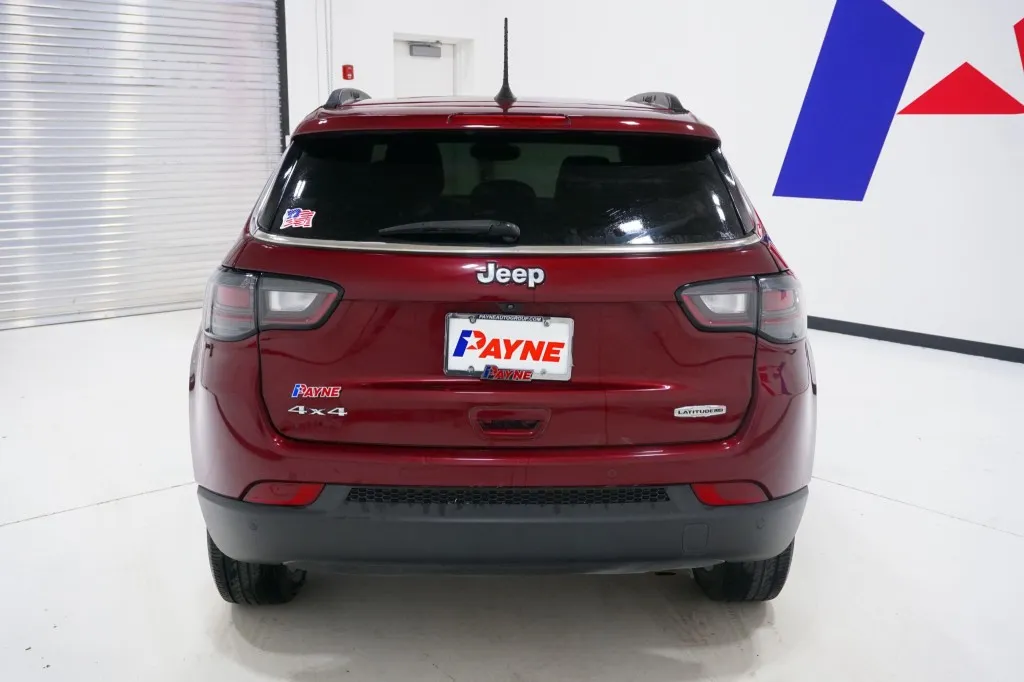 2022 Jeep Compass Latitude Lux