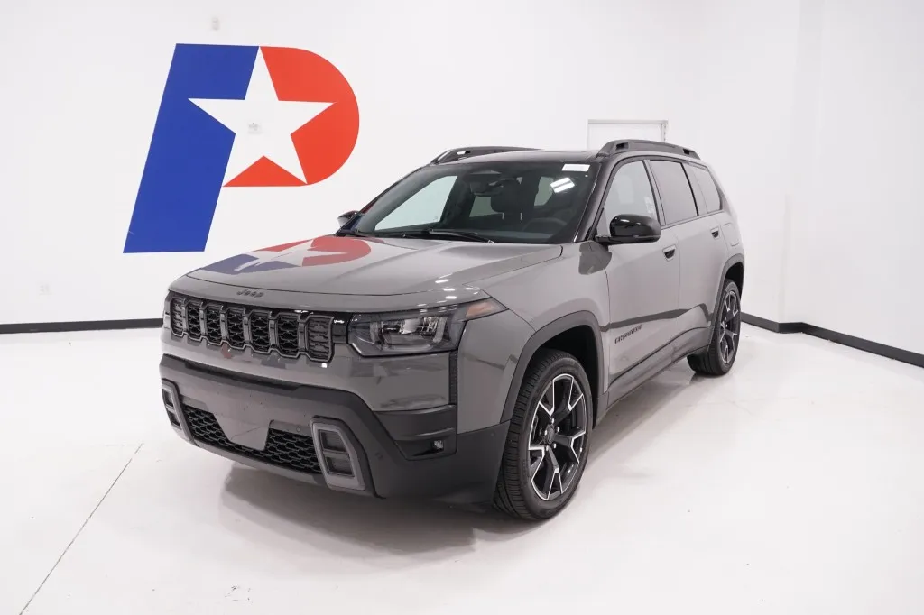 2026 Jeep Cherokee Overland